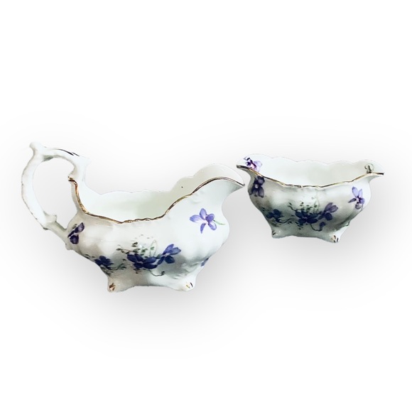 Hammersley “Victorian Violets” Demitasse Cup & Saucer, Milk & Sugar 4 Piece Set. - Picture 4 of 4